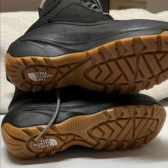 The North Face Women's Black Winter Boots sz 6.5-7 - Picture 10 of 11